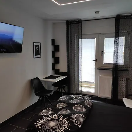 Black & White Apartment Saarbruecken Exterior photo