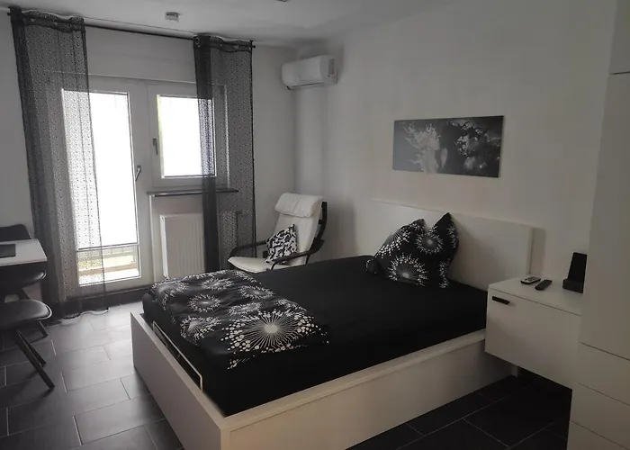 Black & White Apartment