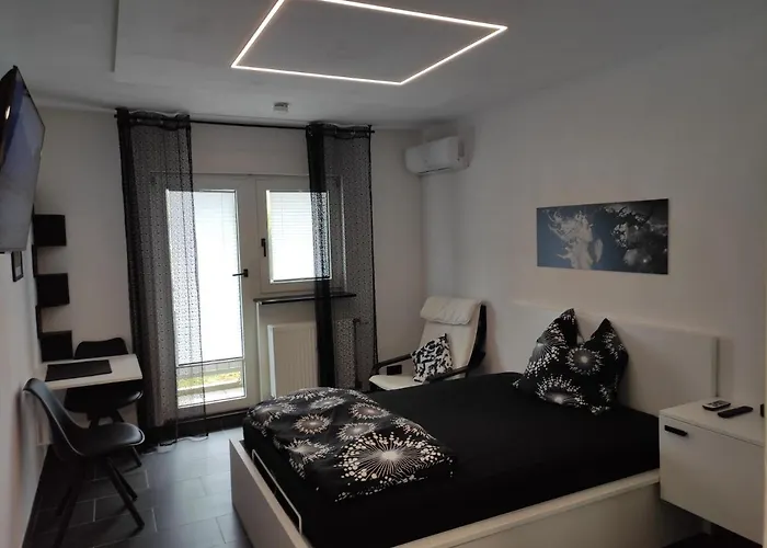 Black & White Apartment